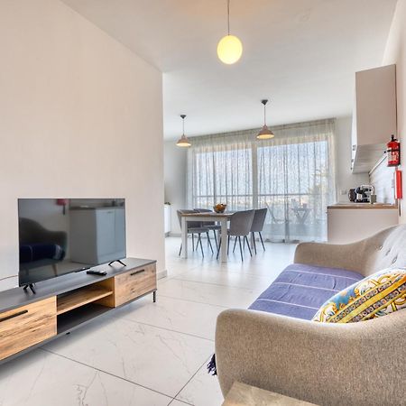 Blu Mar Sea View Apartments خليج سانت بول المظهر الخارجي الصورة