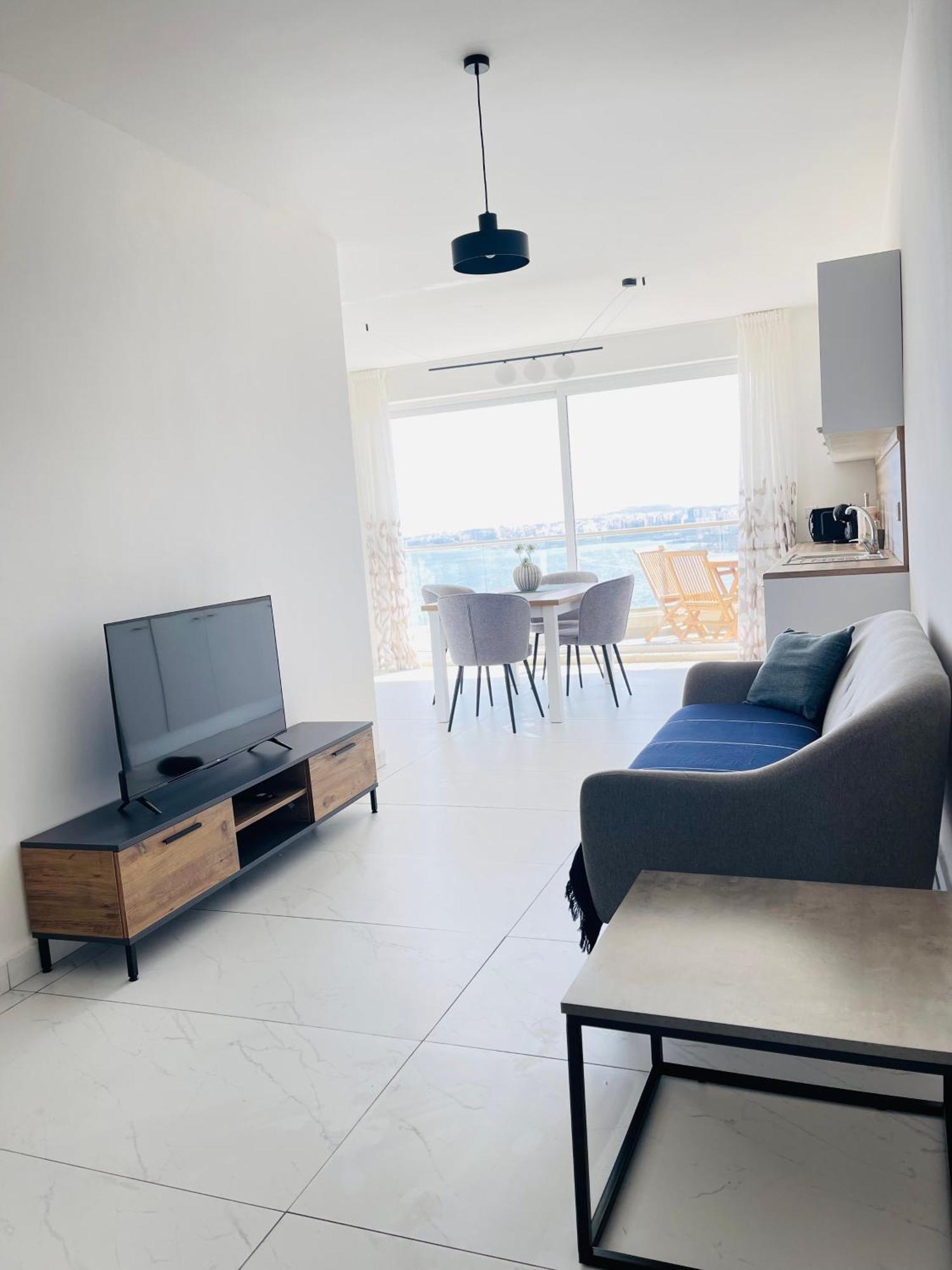Blu Mar Sea View Apartments خليج سانت بول المظهر الخارجي الصورة