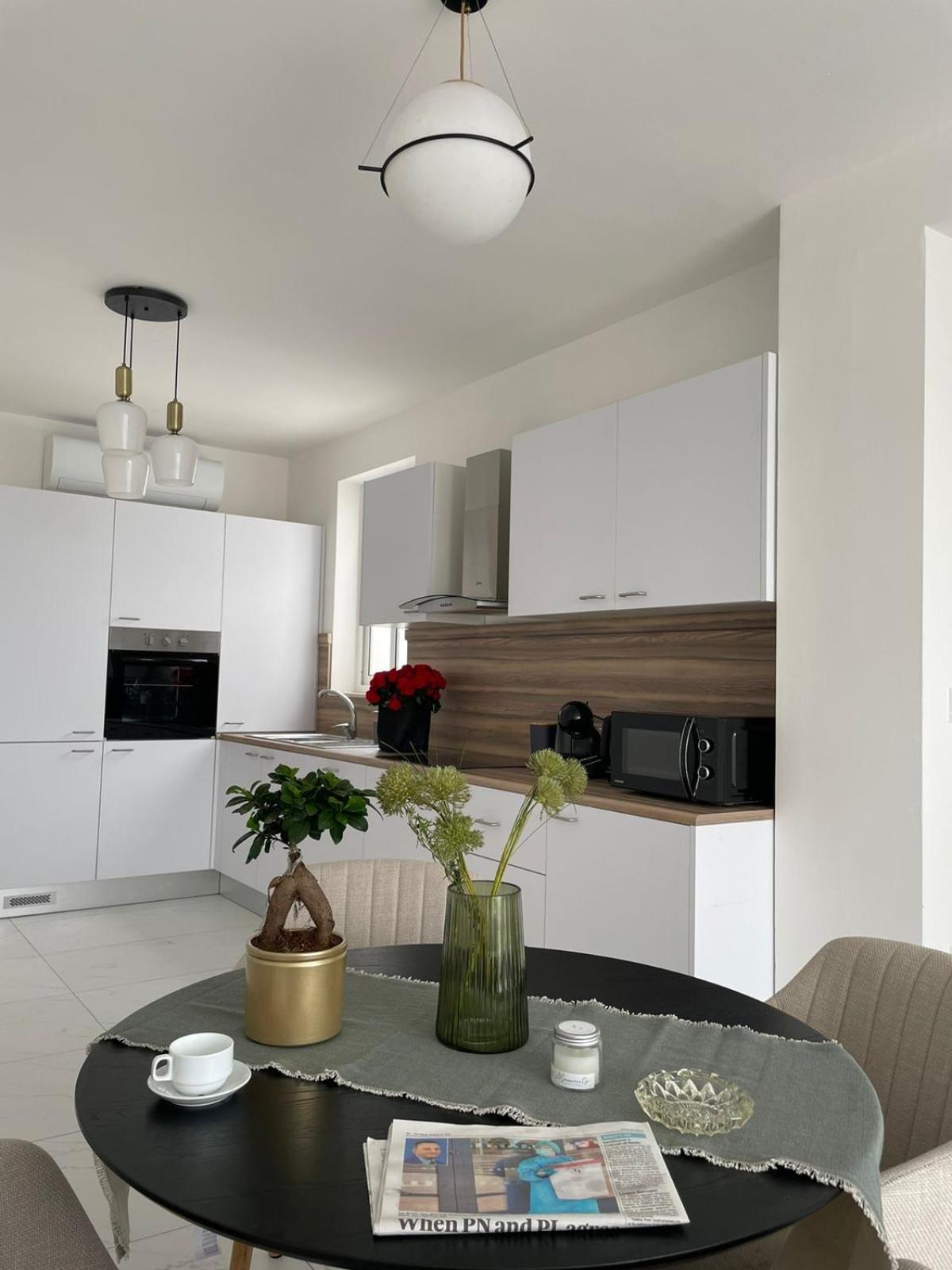 Blu Mar Sea View Apartments خليج سانت بول المظهر الخارجي الصورة