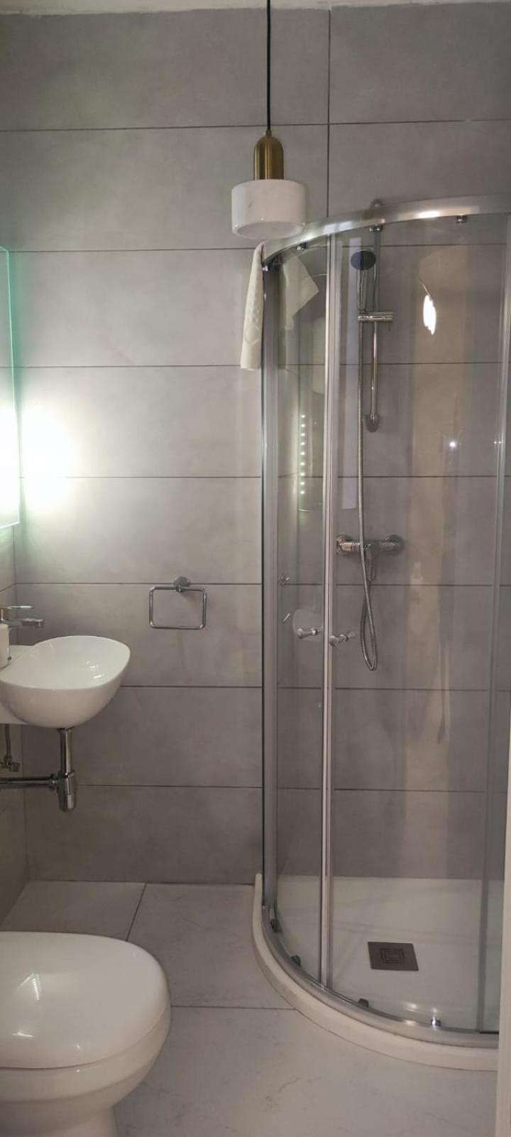 Blu Mar Sea View Apartments خليج سانت بول المظهر الخارجي الصورة