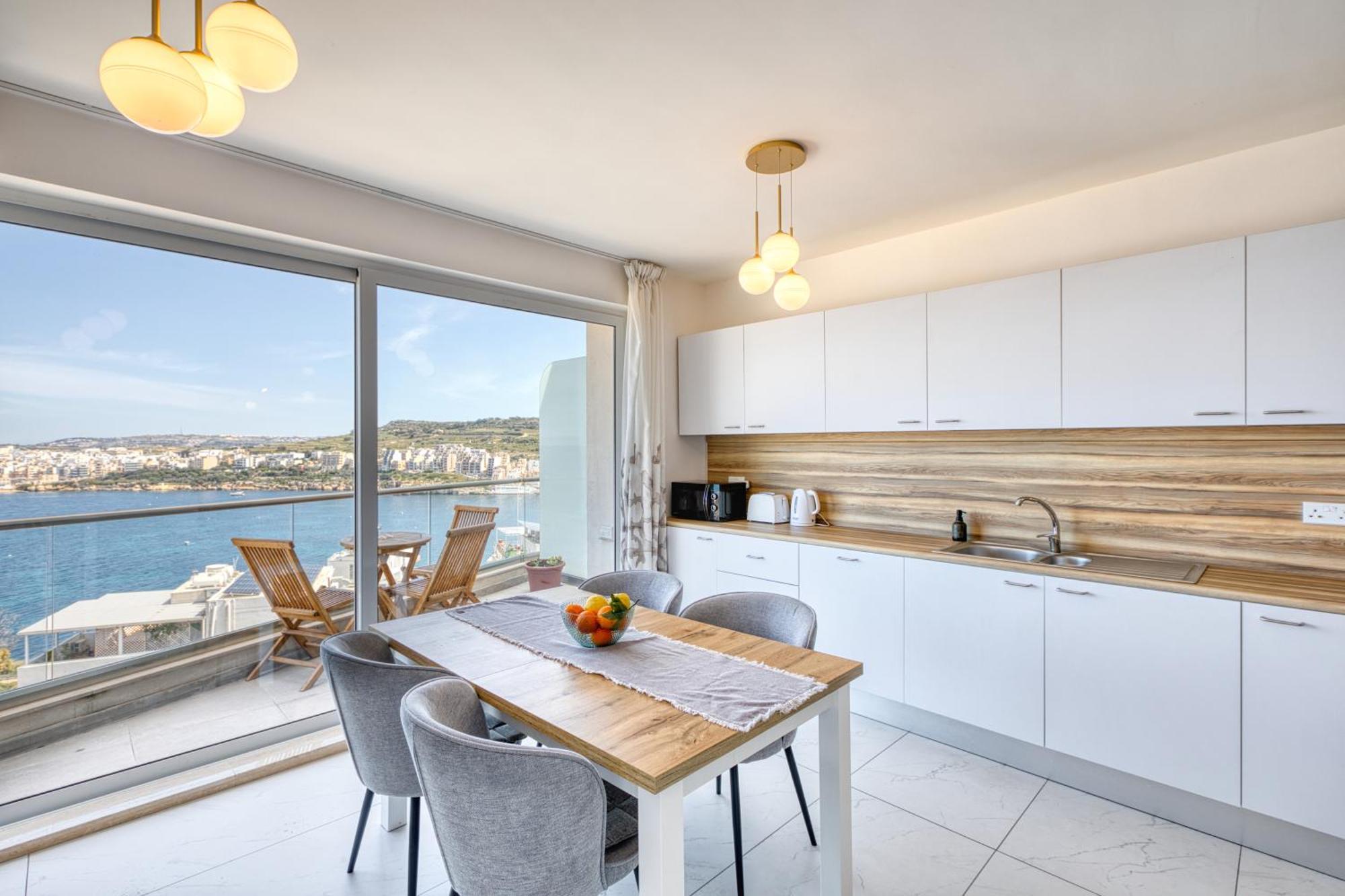 Blu Mar Sea View Apartments خليج سانت بول المظهر الخارجي الصورة