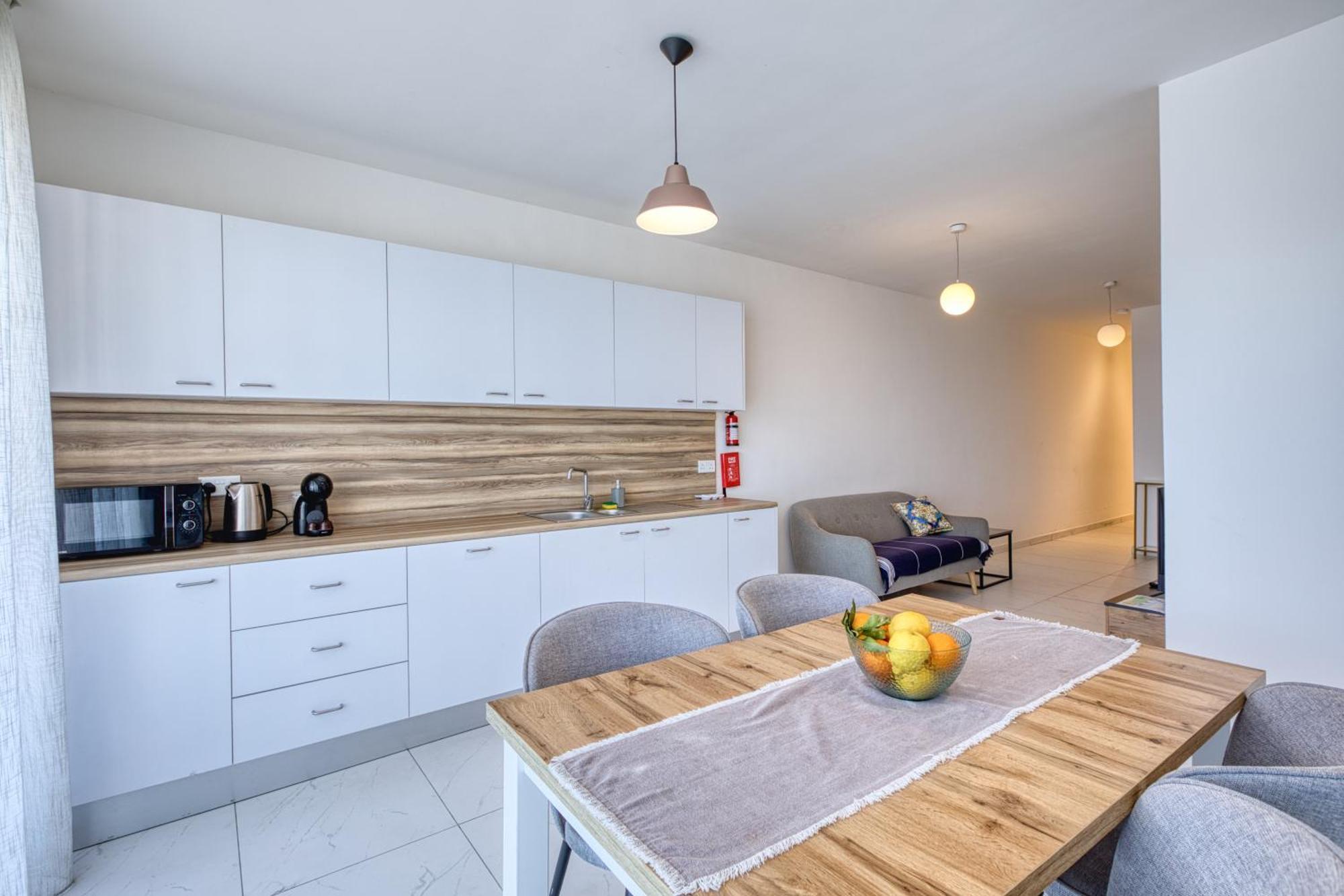 Blu Mar Sea View Apartments خليج سانت بول المظهر الخارجي الصورة