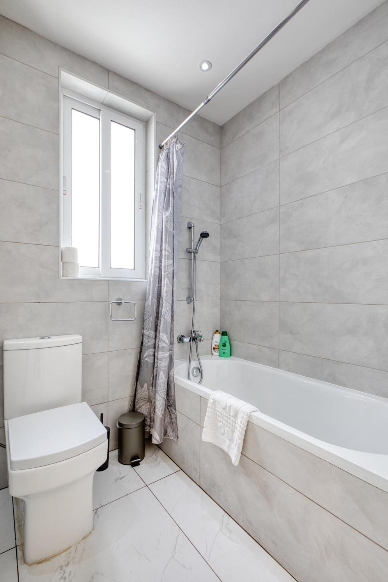 Blu Mar Sea View Apartments خليج سانت بول المظهر الخارجي الصورة
