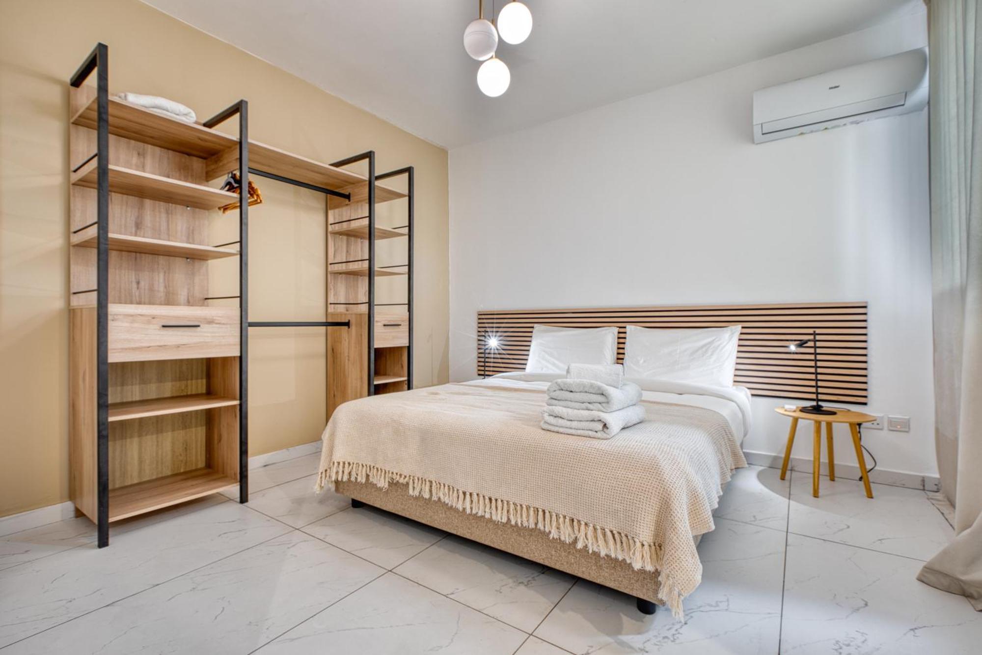 Blu Mar Sea View Apartments خليج سانت بول المظهر الخارجي الصورة